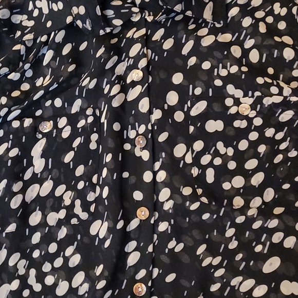 Polka-dot collared sheer button up top - Picture 5 of 7